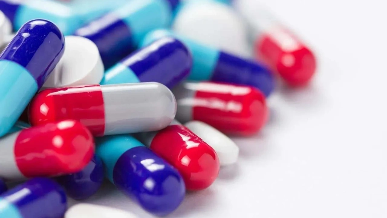 Quando tomar cefixima: entendendo o melhor momento para o tratamento com antibiótico